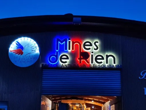 Création d'une enseigne lumineuse à Noeux-Les-Mines., Béthune, CNC Multicut