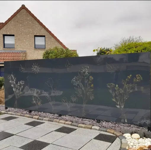 CNC Multicut propose des panneaux brise-vues personnalisables pour clôture ou terrasse, Béthune, CNC Multicut